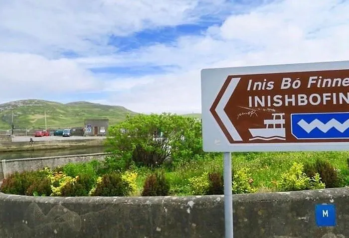 Clifden Bay Lodge